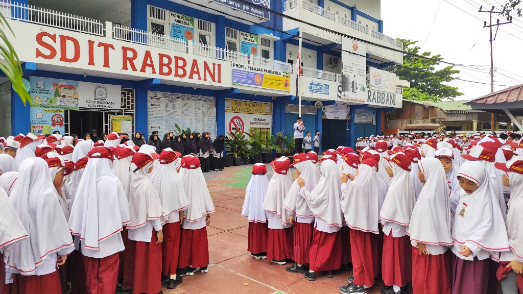 Kampus & Siswa SDIT Rabbani Kota Bengkulu